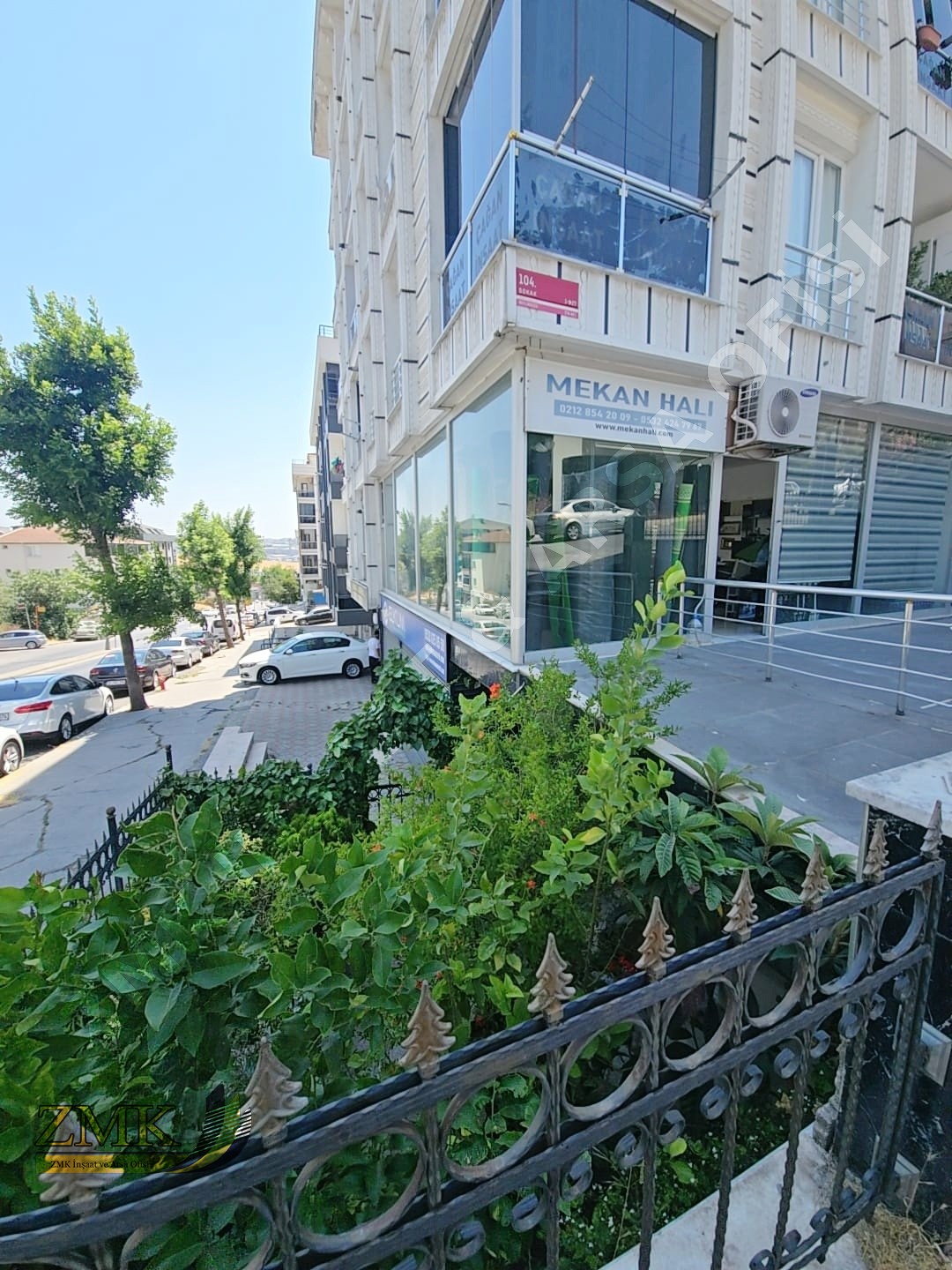 ACİLL !! CADDE ÜZERİNDE SATILIK GİRİŞ KAT DÜKKAN